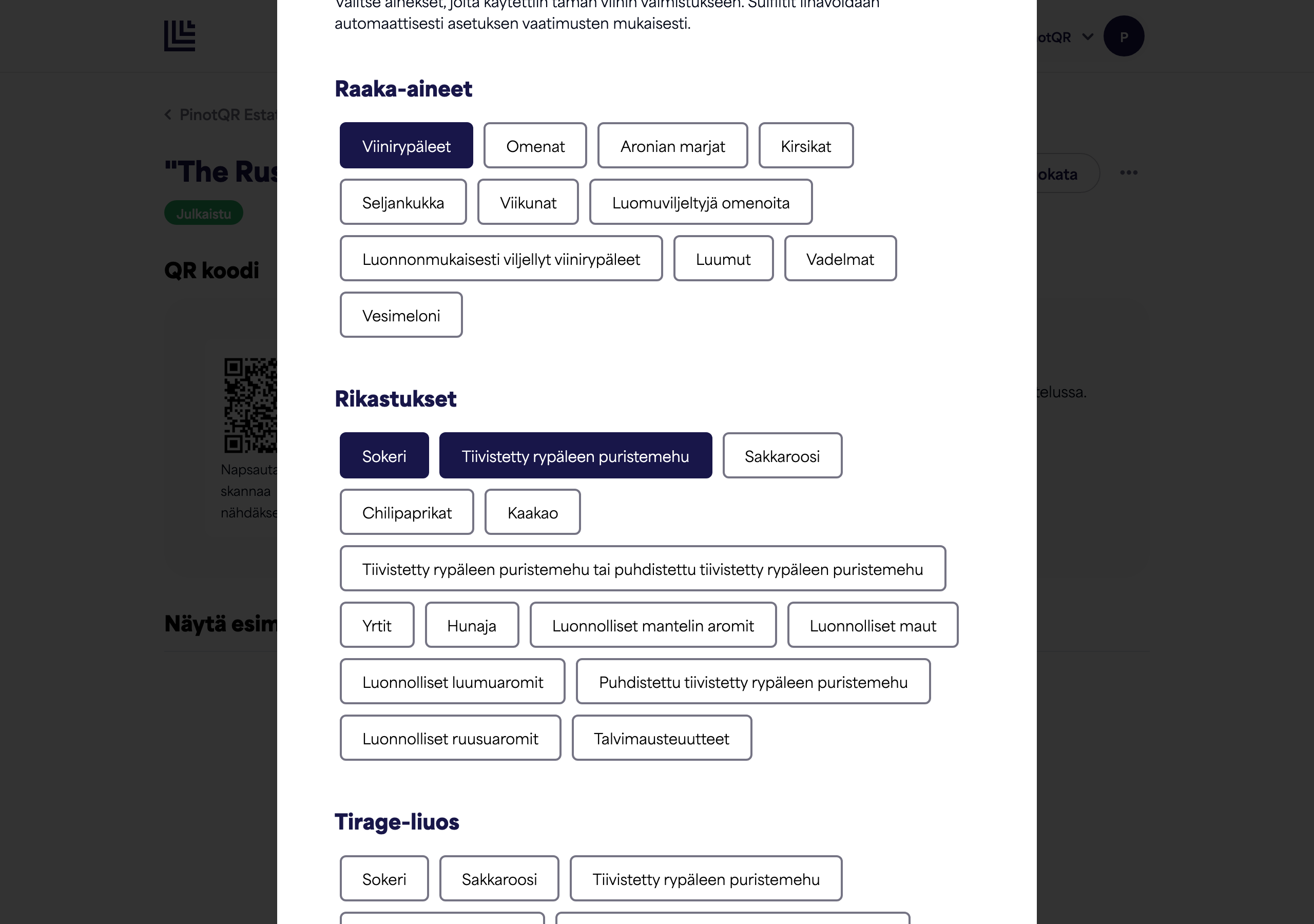 Ainesosat-osio useilla kategorioilla ja valituilla ainesosilla